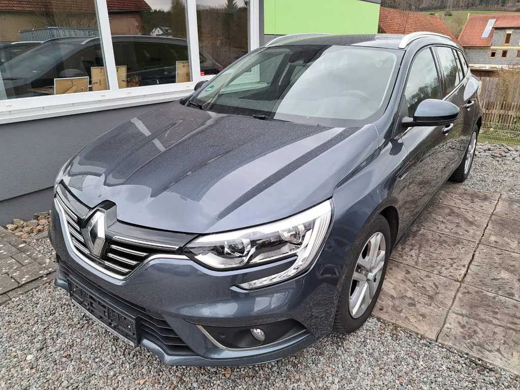 Photo 1 : Renault Megane 2020 Diesel