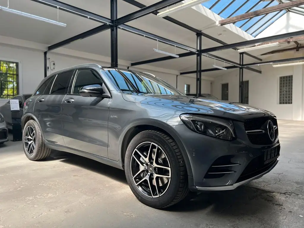 Photo 1 : Mercedes-benz Classe Glc 2018 Essence