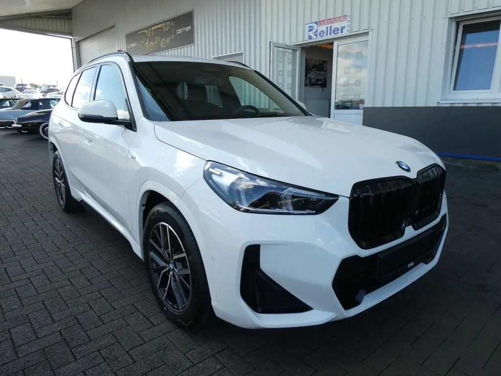 Photo 1 : Bmw X1 2023 Petrol