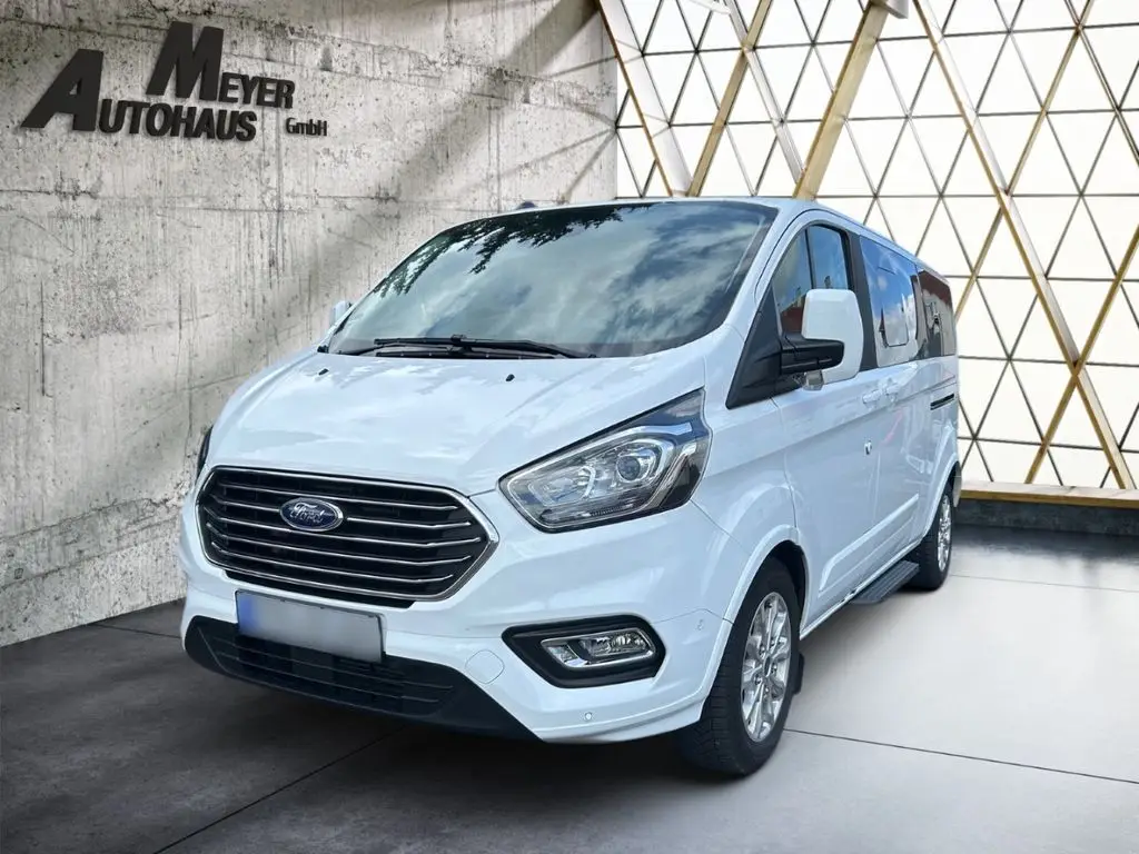 Photo 1 : Ford Tourneo 2023 Diesel