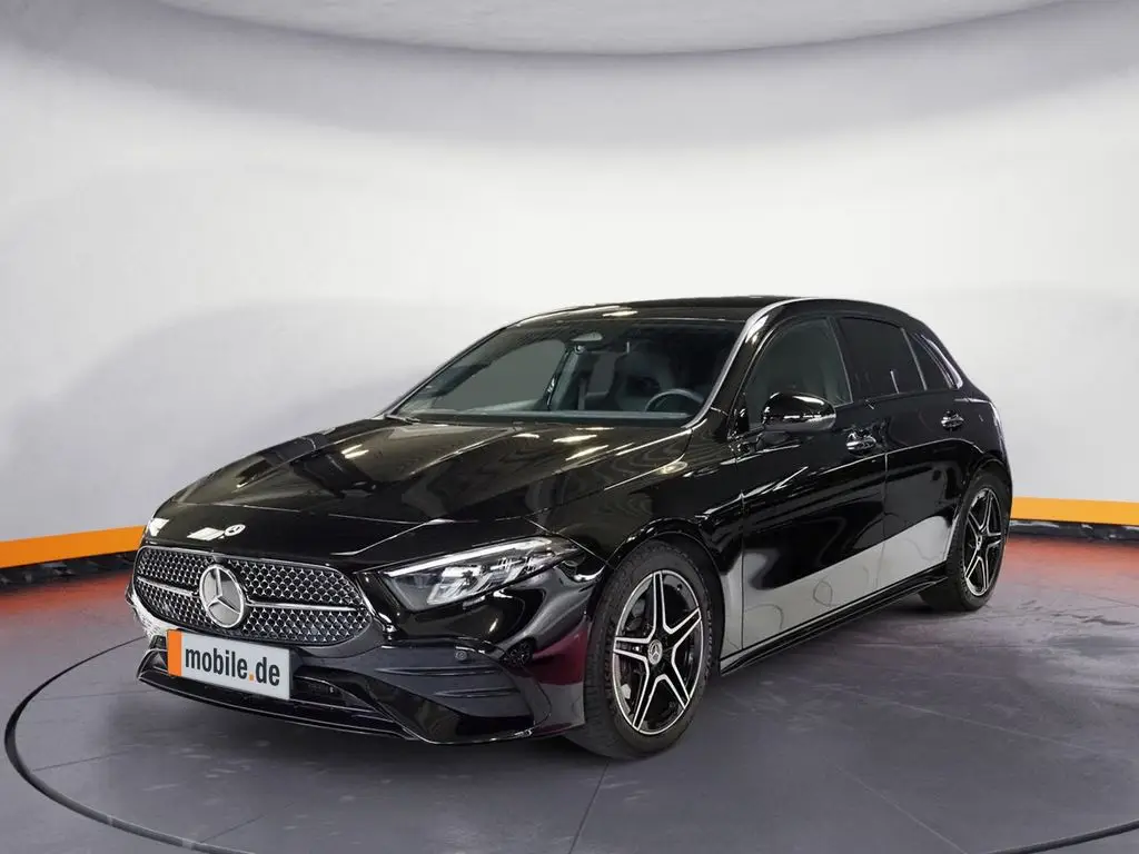 Photo 1 : Mercedes-benz Classe A 2023 Petrol