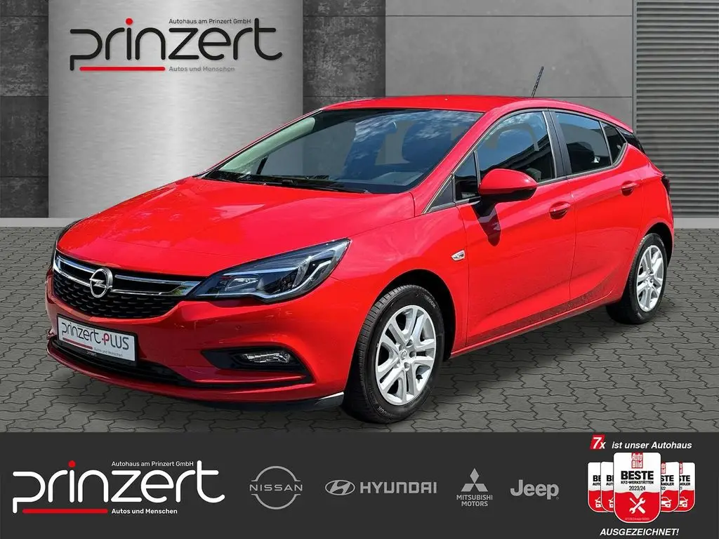 Photo 1 : Opel Astra 2019 Essence