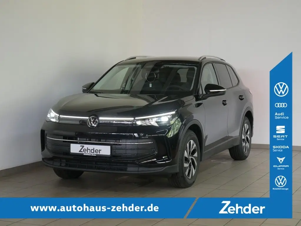 Photo 1 : Volkswagen Tiguan 2024 Hybrid