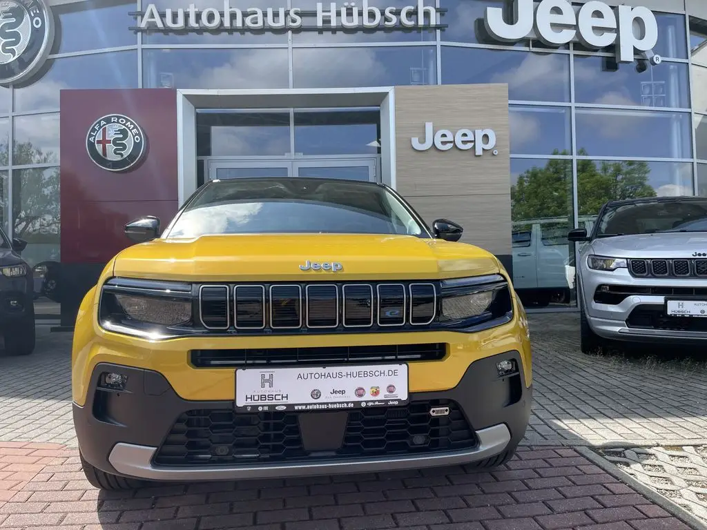 Photo 1 : Jeep Avenger 2023 Non renseigné