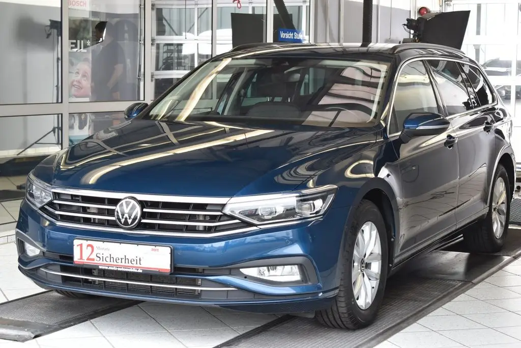 Photo 1 : Volkswagen Passat 2021 Diesel