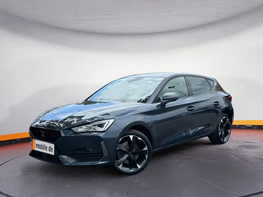 Photo 1 : Cupra Leon 2022 Petrol