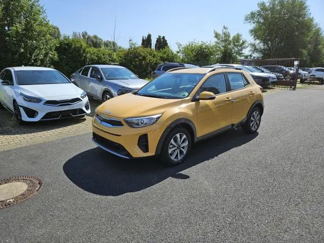 Photo 1 : Kia Stonic 2024 Petrol