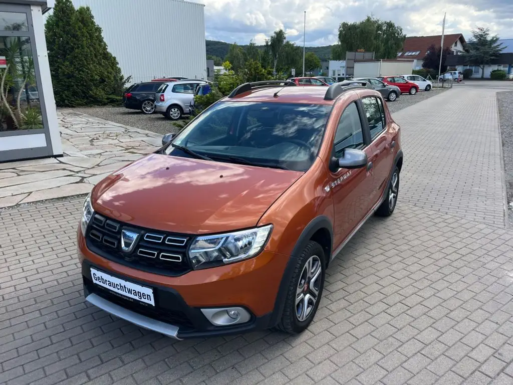 Photo 1 : Dacia Sandero 2018 Petrol