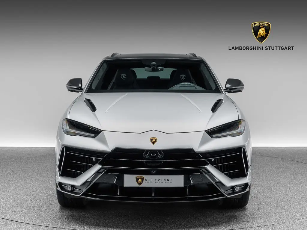 Photo 1 : Lamborghini Urus 2023 Essence