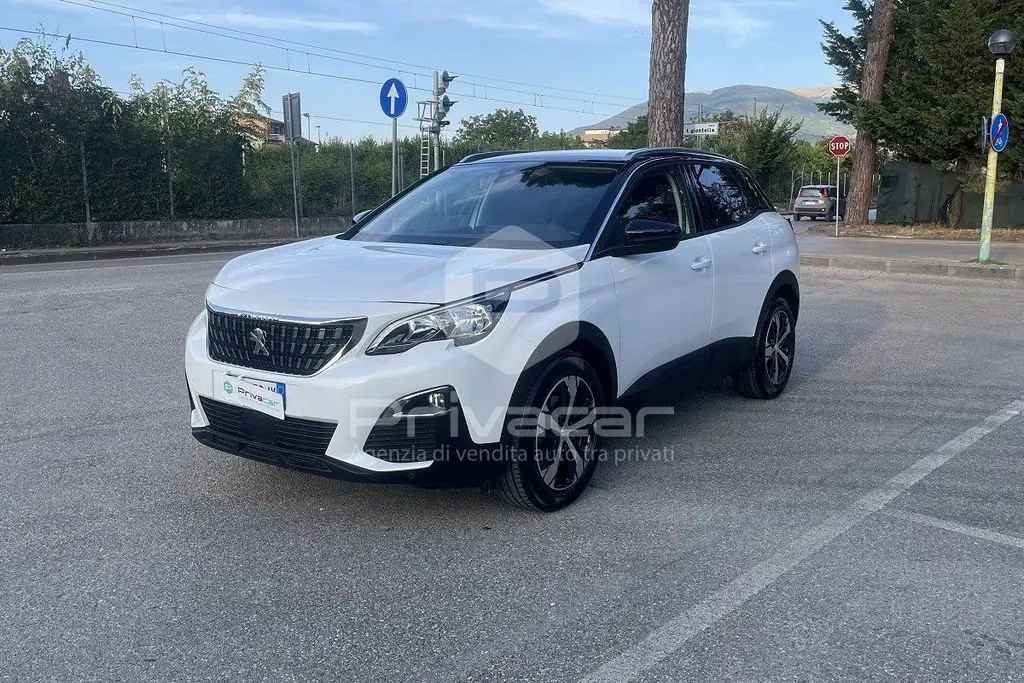 Photo 1 : Peugeot 3008 2020 Diesel