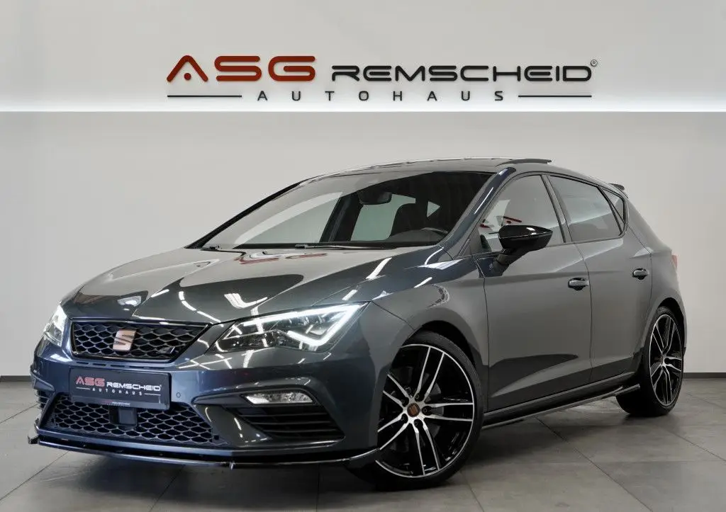 Photo 1 : Seat Leon 2019 Petrol