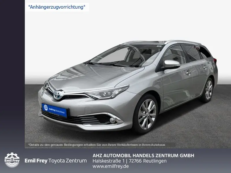 Photo 1 : Toyota Auris 2015 Hybride