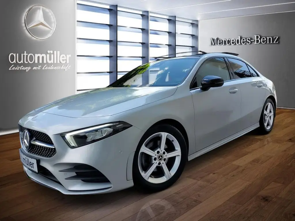 Photo 1 : Mercedes-benz Classe A 2022 Essence