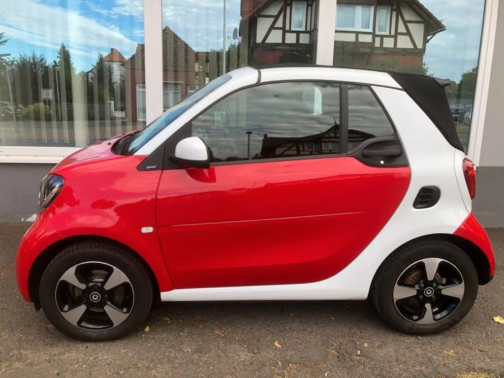 Photo 1 : Smart Fortwo 2019 Essence