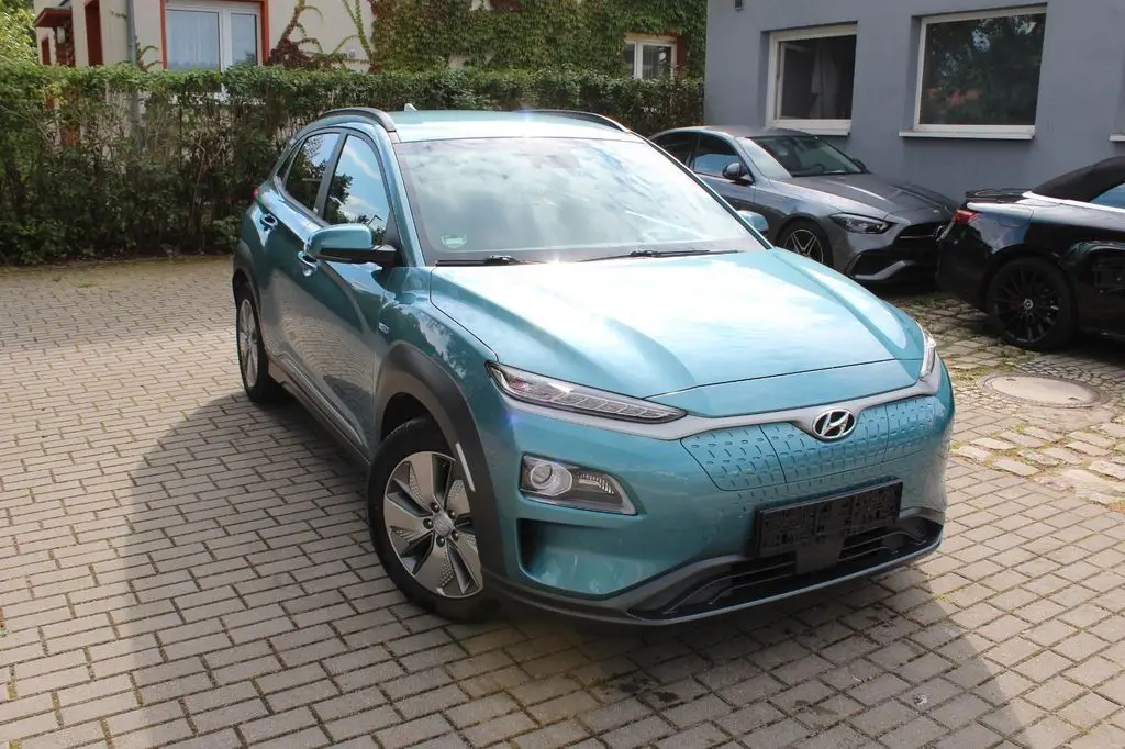 Photo 1 : Hyundai Kona 2021 Non renseigné