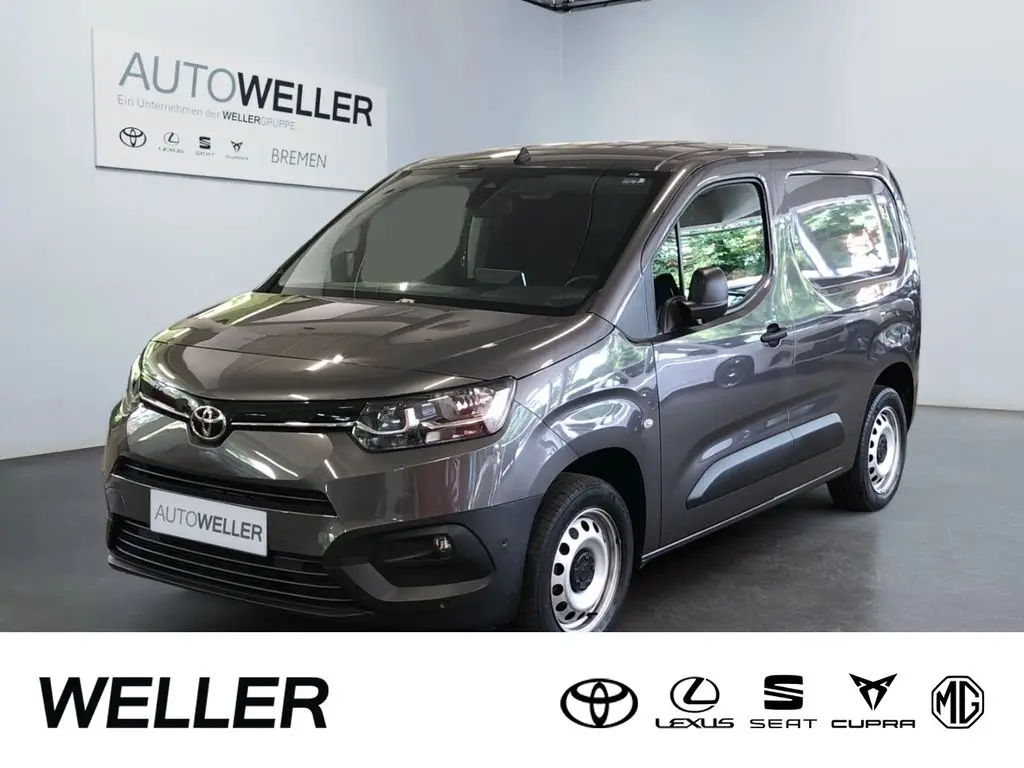 Photo 1 : Toyota Proace 2021 Diesel