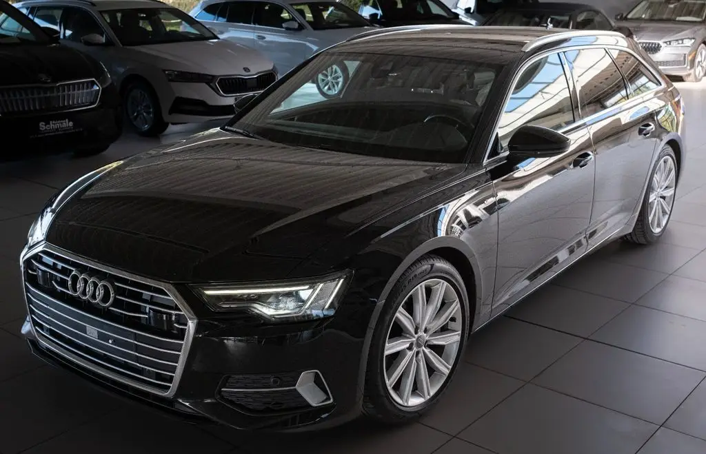 Photo 1 : Audi A6 2020 Petrol