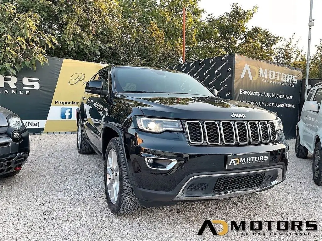 Photo 1 : Jeep Grand Cherokee 2017 Diesel