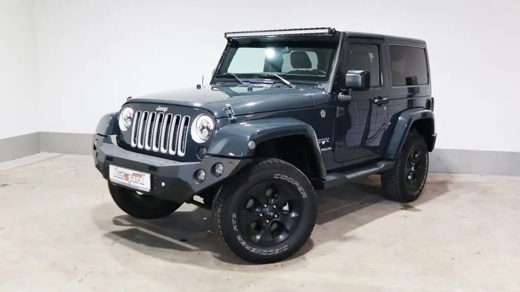 Photo 1 : Jeep Wrangler 2017 Diesel