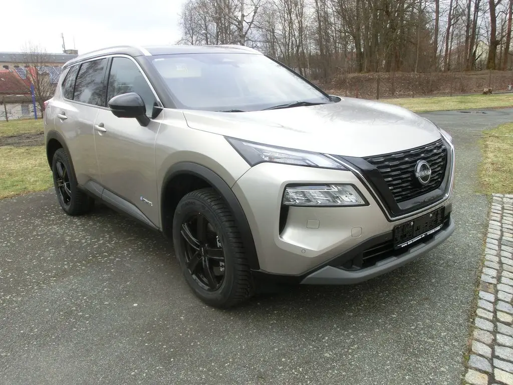 Photo 1 : Nissan X-trail 2024 Hybrid