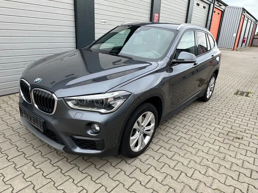 Photo 1 : Bmw X1 2015 Petrol