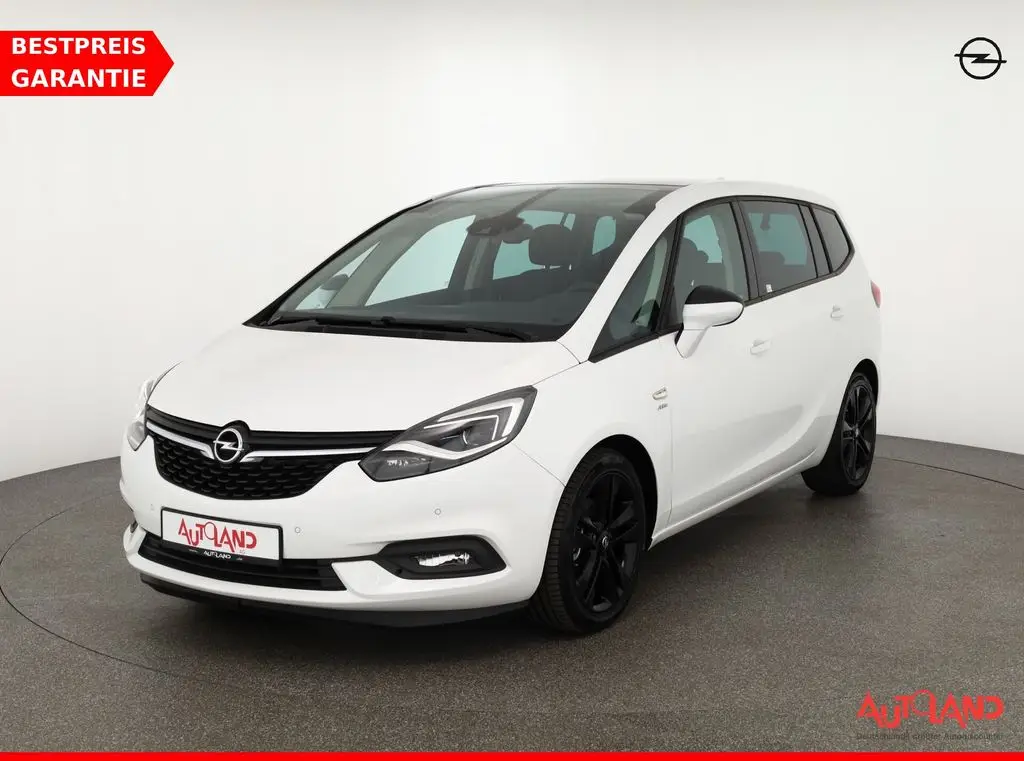 Photo 1 : Opel Zafira 2018 Essence