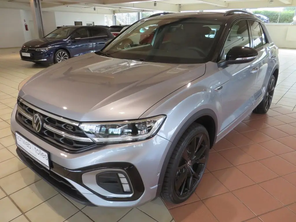 Photo 1 : Volkswagen T-roc 2024 Essence