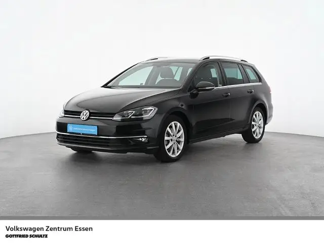 Photo 1 : Volkswagen Golf 2020 Essence