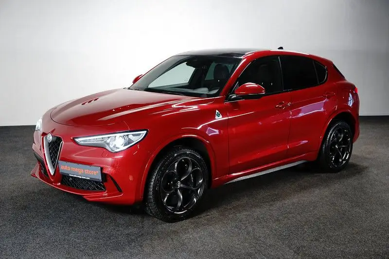 Photo 1 : Alfa Romeo Stelvio 2019 Petrol