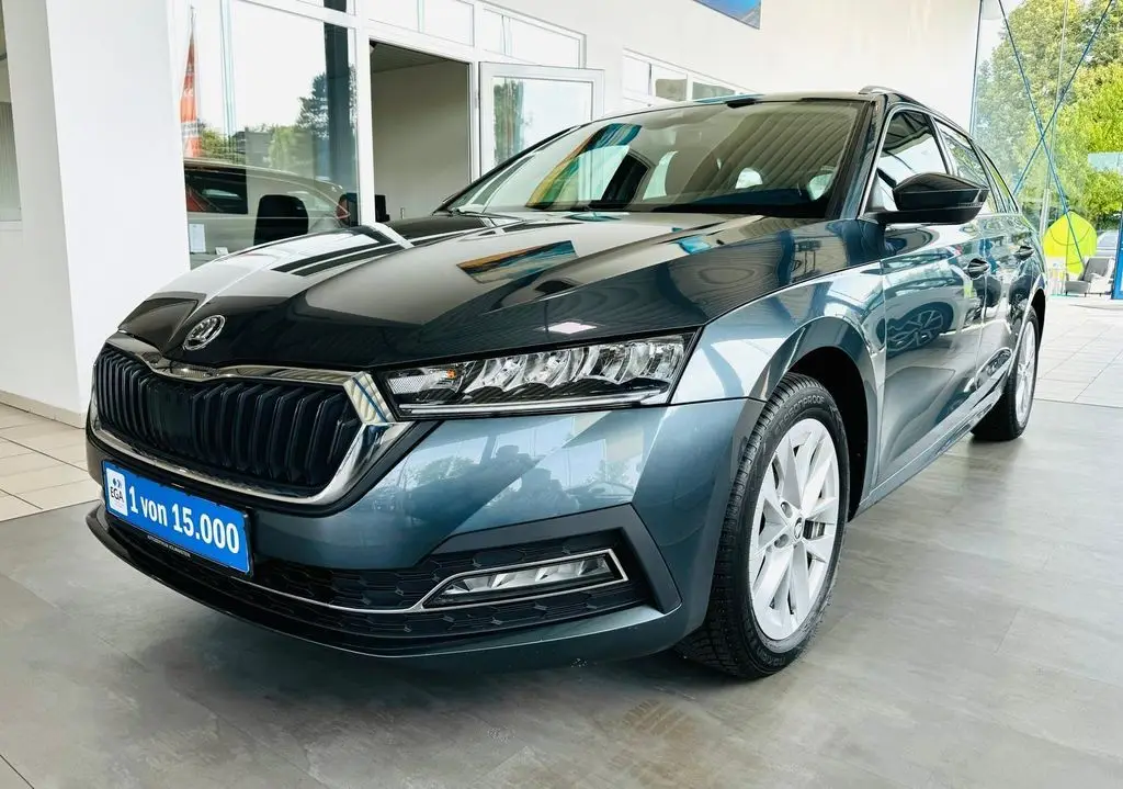 Photo 1 : Skoda Octavia 2021 Essence