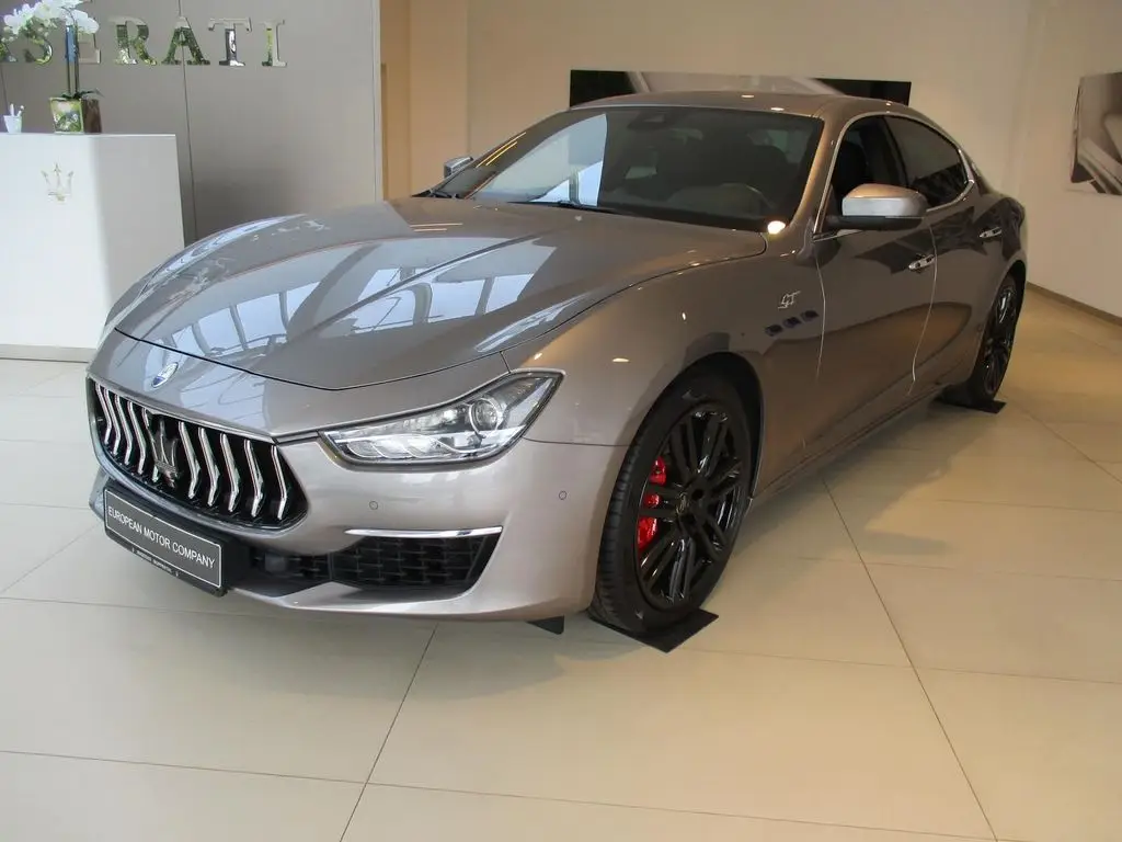 Photo 1 : Maserati Ghibli 2021 Hybride