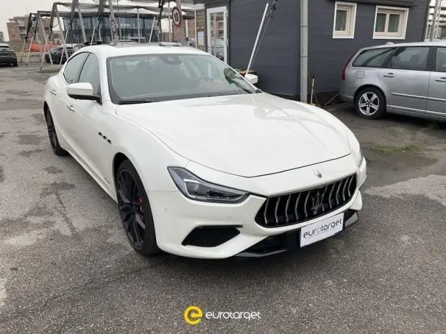 Photo 1 : Maserati Ghibli 2018 Petrol