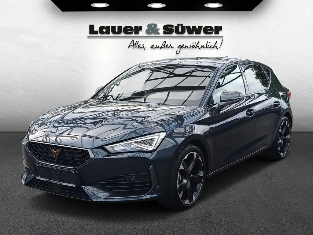 Photo 1 : Cupra Leon 2023 Petrol