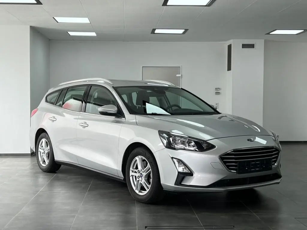 Photo 1 : Ford Focus 2021 Essence