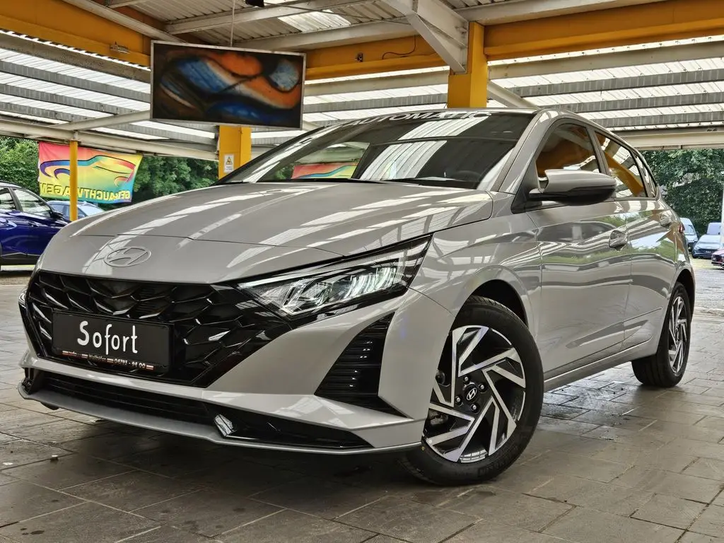 Photo 1 : Hyundai I20 2024 Petrol