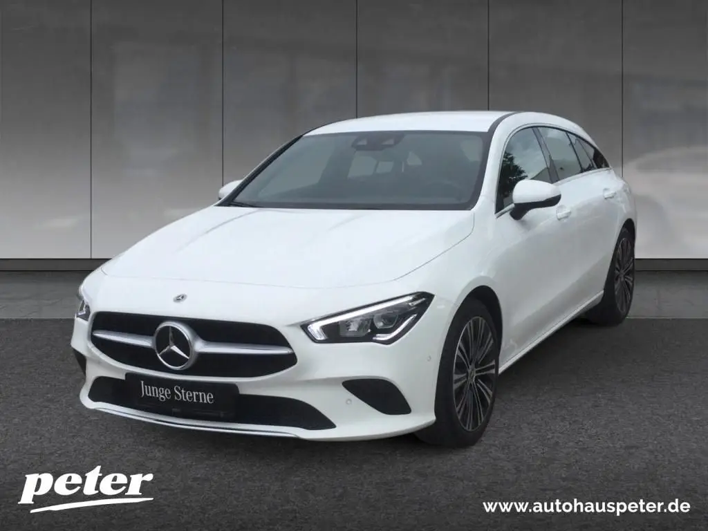 Photo 1 : Mercedes-benz Classe Cla 2023 Petrol