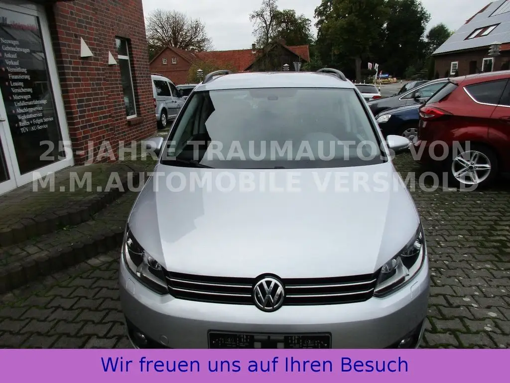 Photo 1 : Volkswagen Touran 2015 Petrol