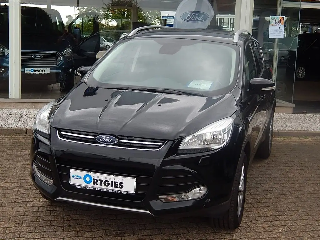 Photo 1 : Ford Kuga 2015 Petrol