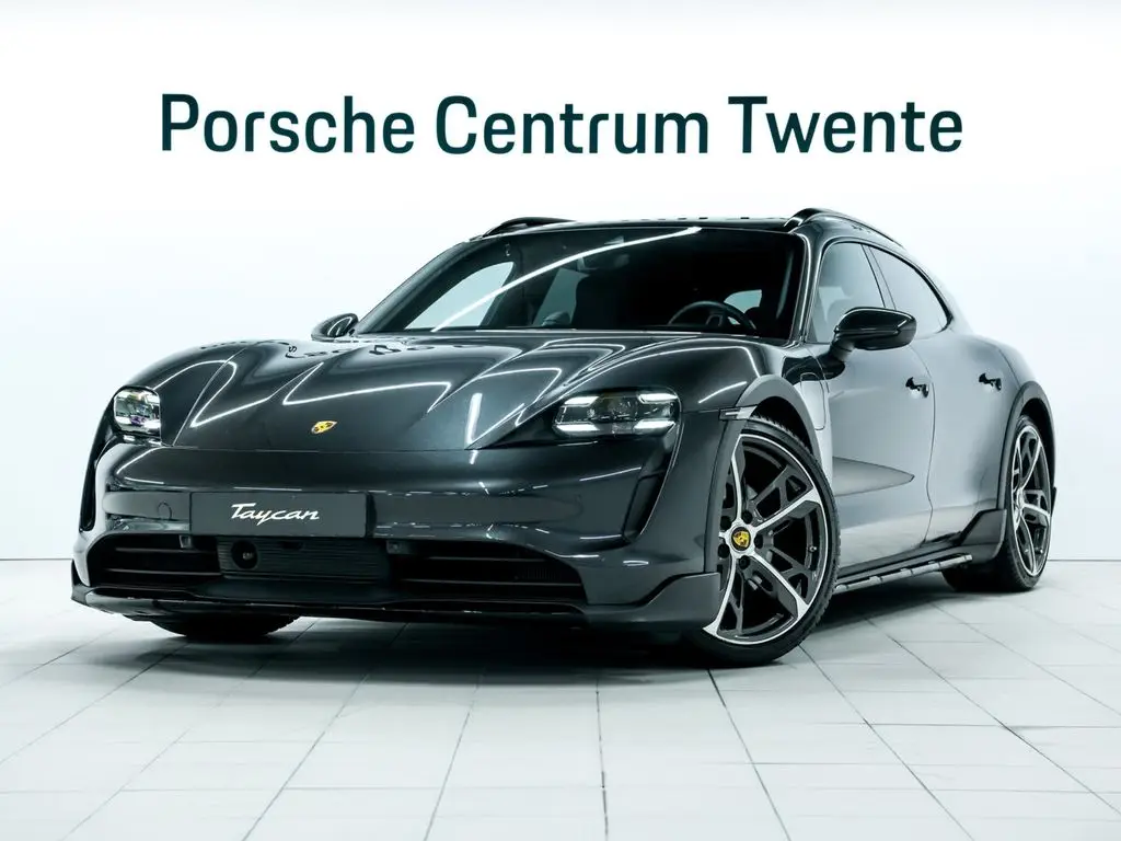 Photo 1 : Porsche Taycan 2022 Non renseigné