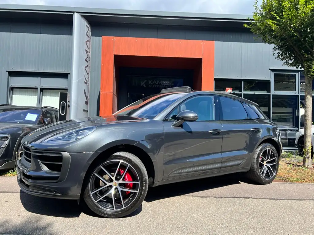 Photo 1 : Porsche Macan 2021 Essence