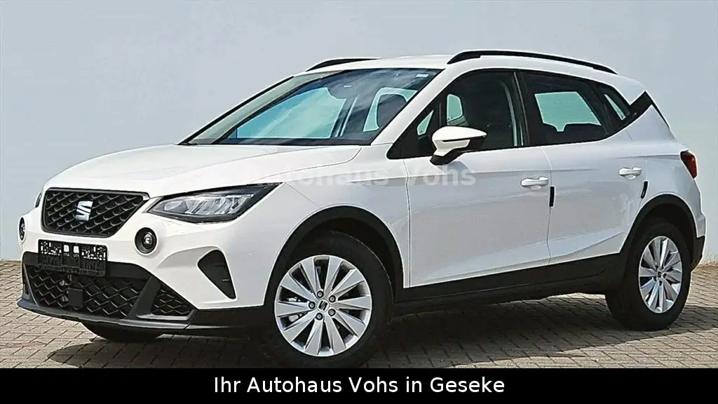 Photo 1 : Seat Arona 2024 Petrol