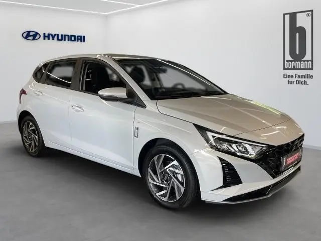 Photo 1 : Hyundai I20 2024 Petrol