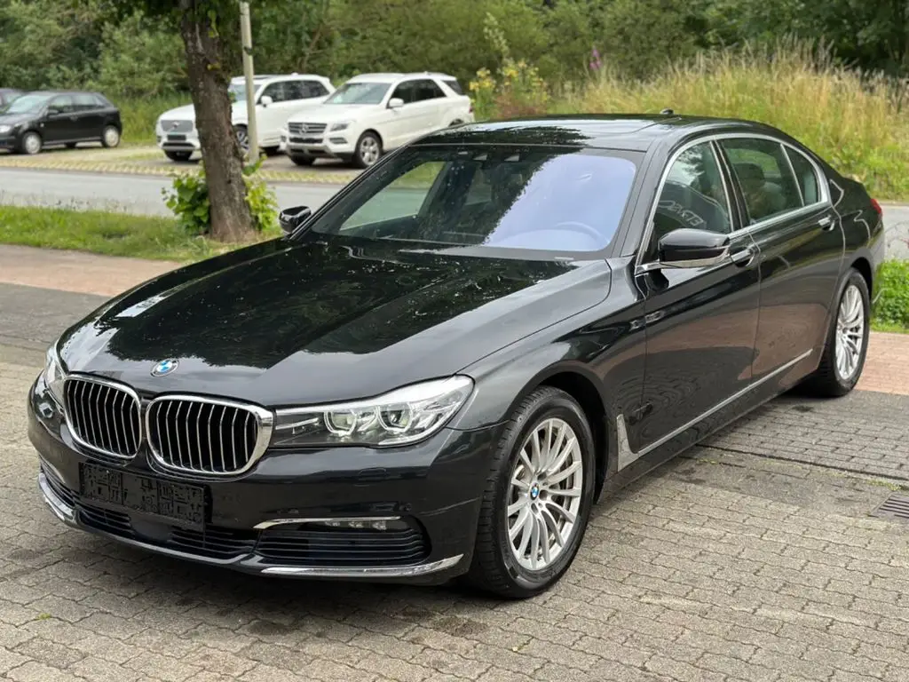 Photo 1 : Bmw Serie 7 2016 Diesel