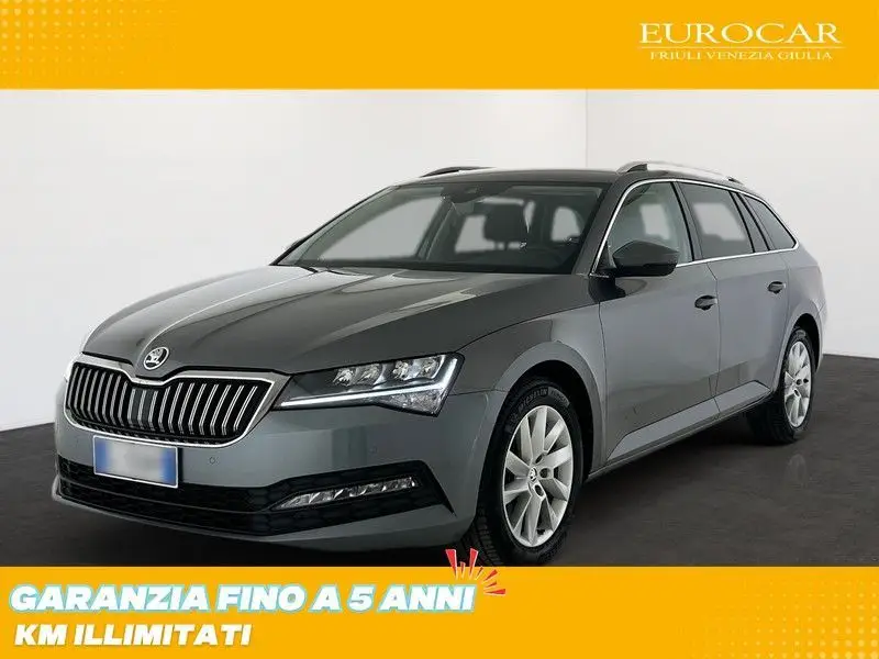 Photo 1 : Skoda Superb 2023 Others