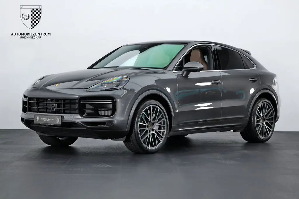 Photo 1 : Porsche Cayenne 2019 Petrol