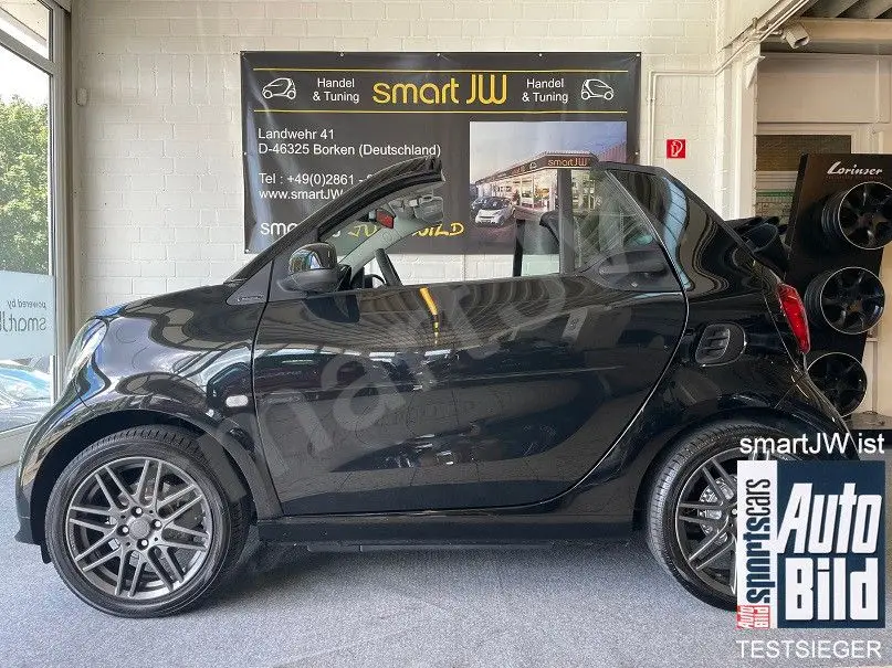 Photo 1 : Smart Fortwo 2019 Petrol