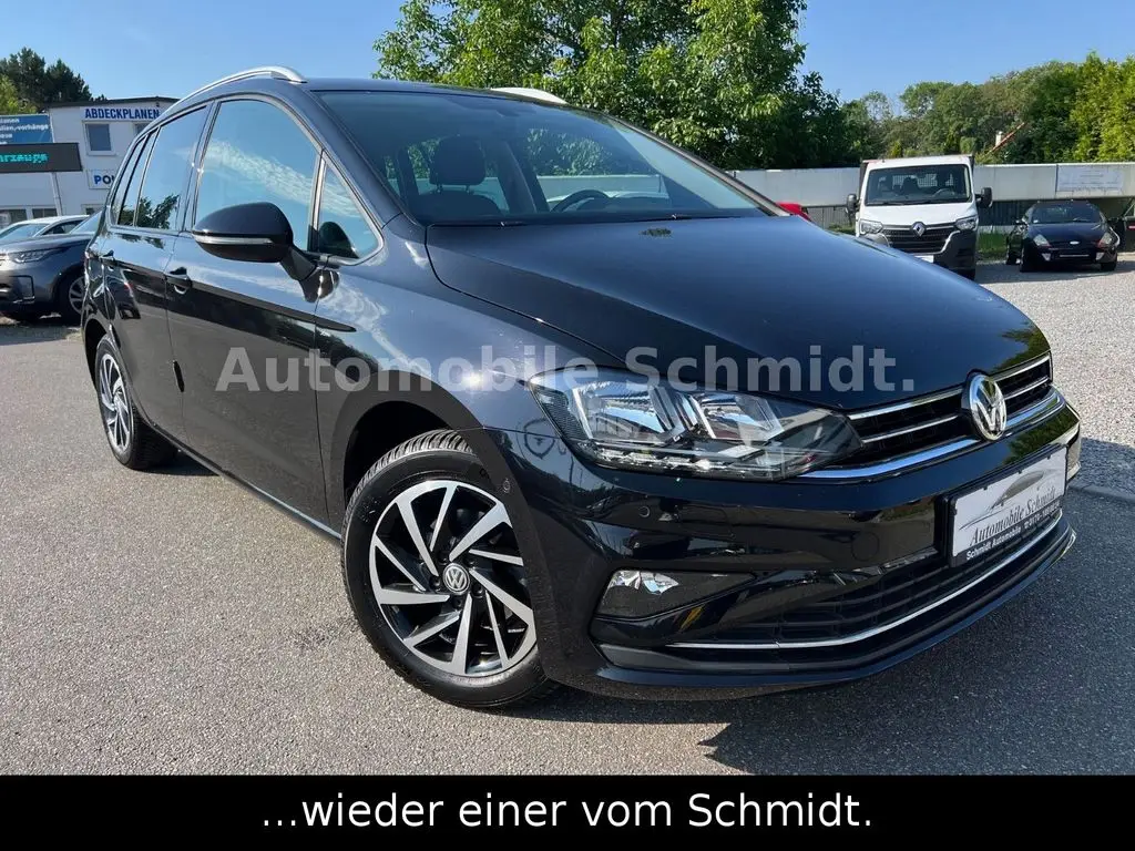 Photo 1 : Volkswagen Golf 2019 Petrol