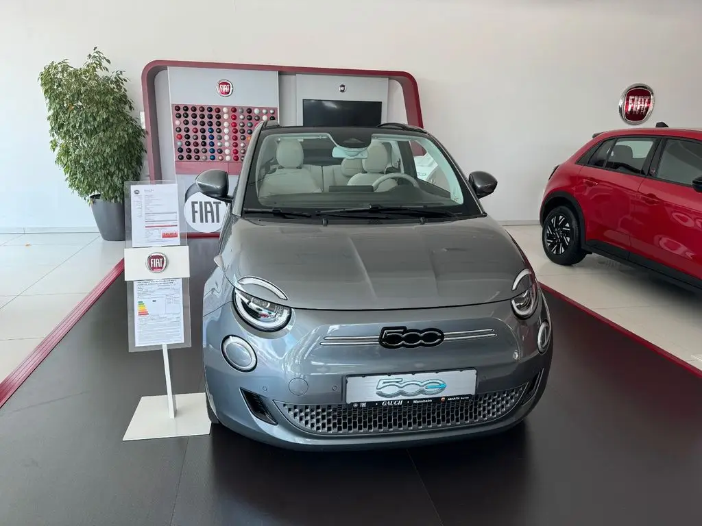 Photo 1 : Fiat 500 2023 Non renseigné