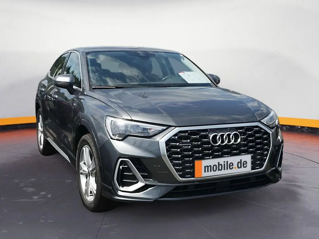 Photo 1 : Audi Q3 2023 Diesel