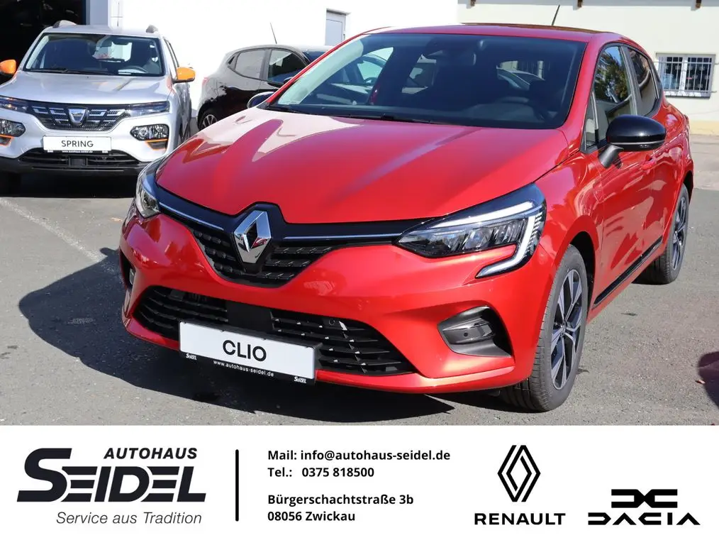 Photo 1 : Renault Clio 2022 Petrol